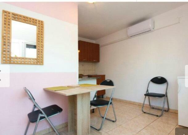 Apartmani Kovacic Murter Exteriör bild