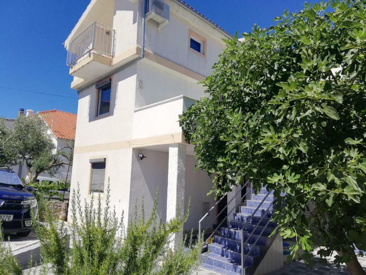 Apartmani Kovacic Murter Exteriör bild