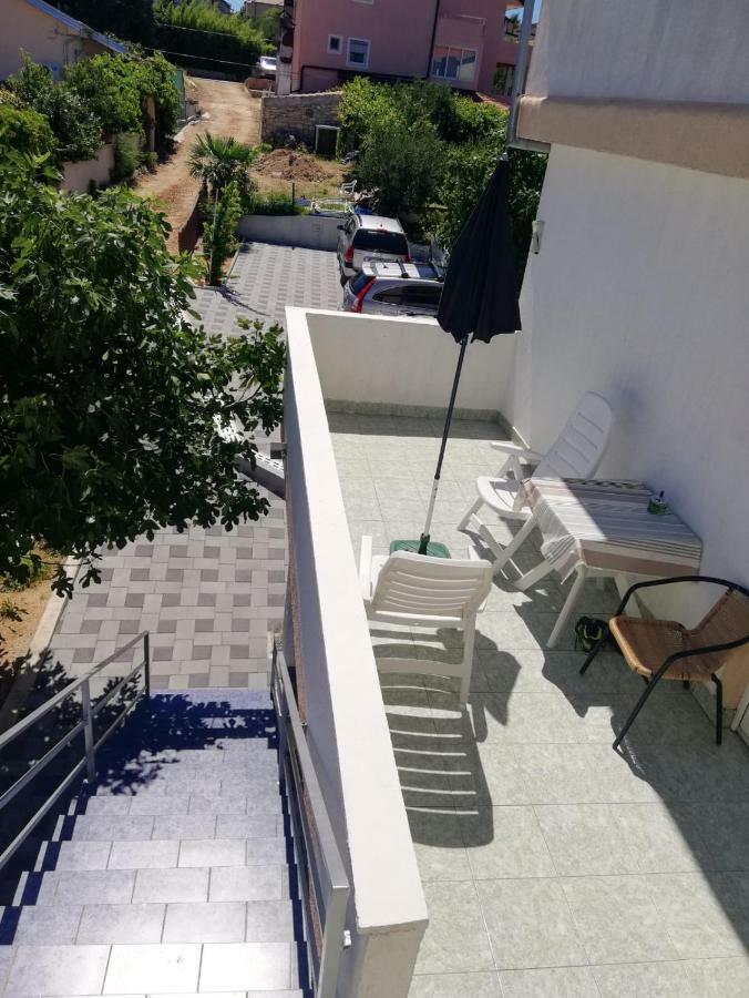 Apartmani Kovacic Murter Exteriör bild