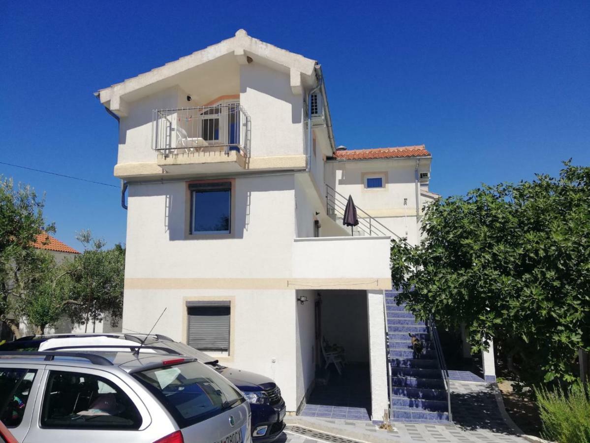Apartmani Kovacic Murter Exteriör bild