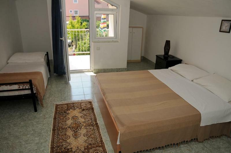 Apartmani Kovacic Murter Exteriör bild