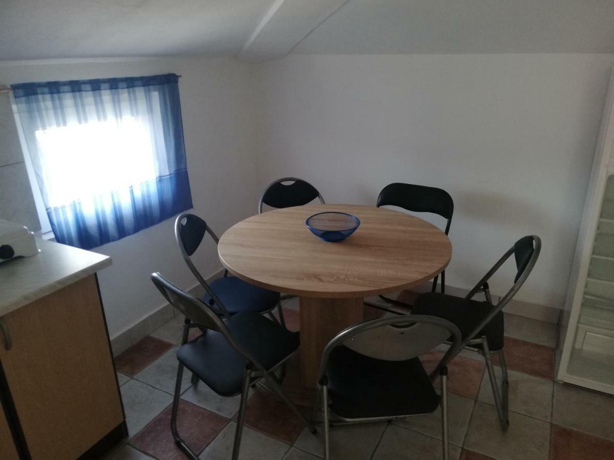 Apartmani Kovacic Murter Exteriör bild