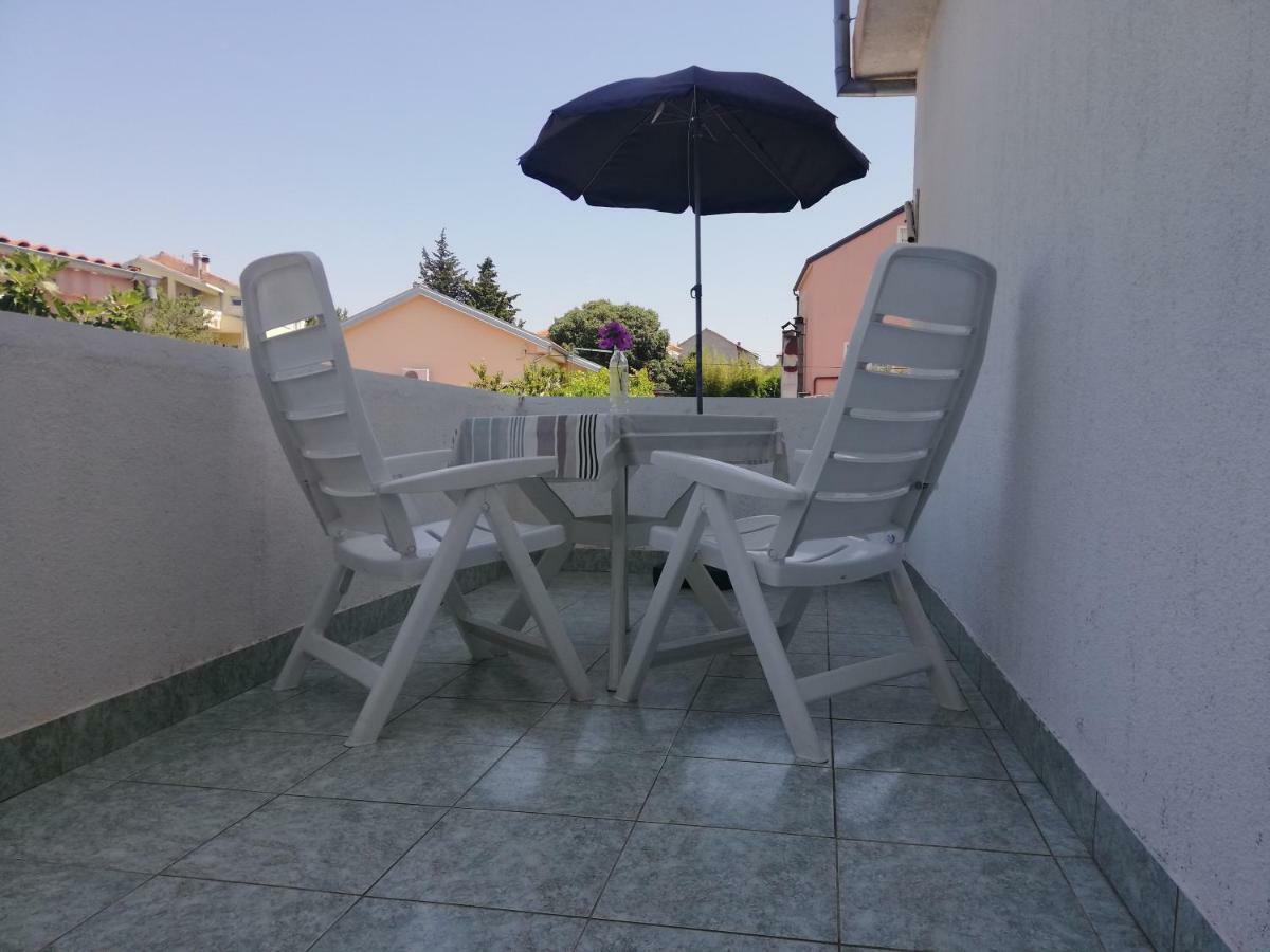 Apartmani Kovacic Murter Exteriör bild